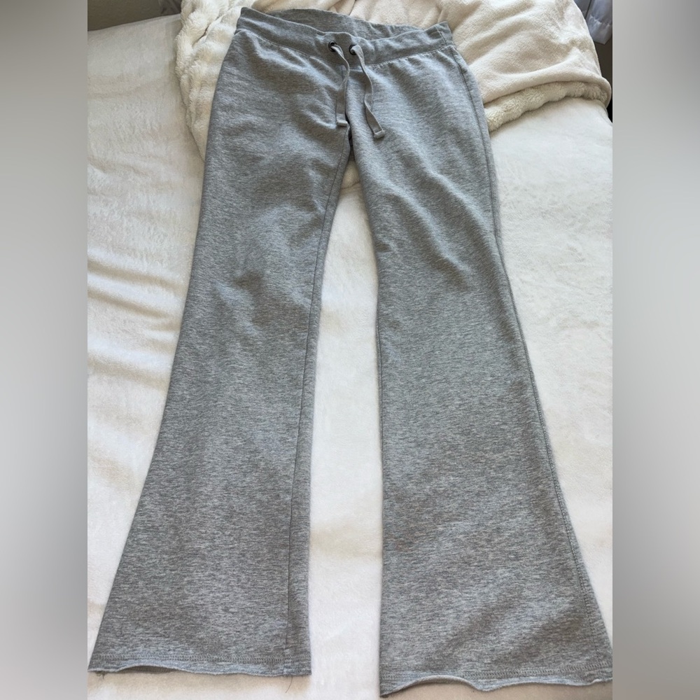 aeropostale flared grey low rise pants